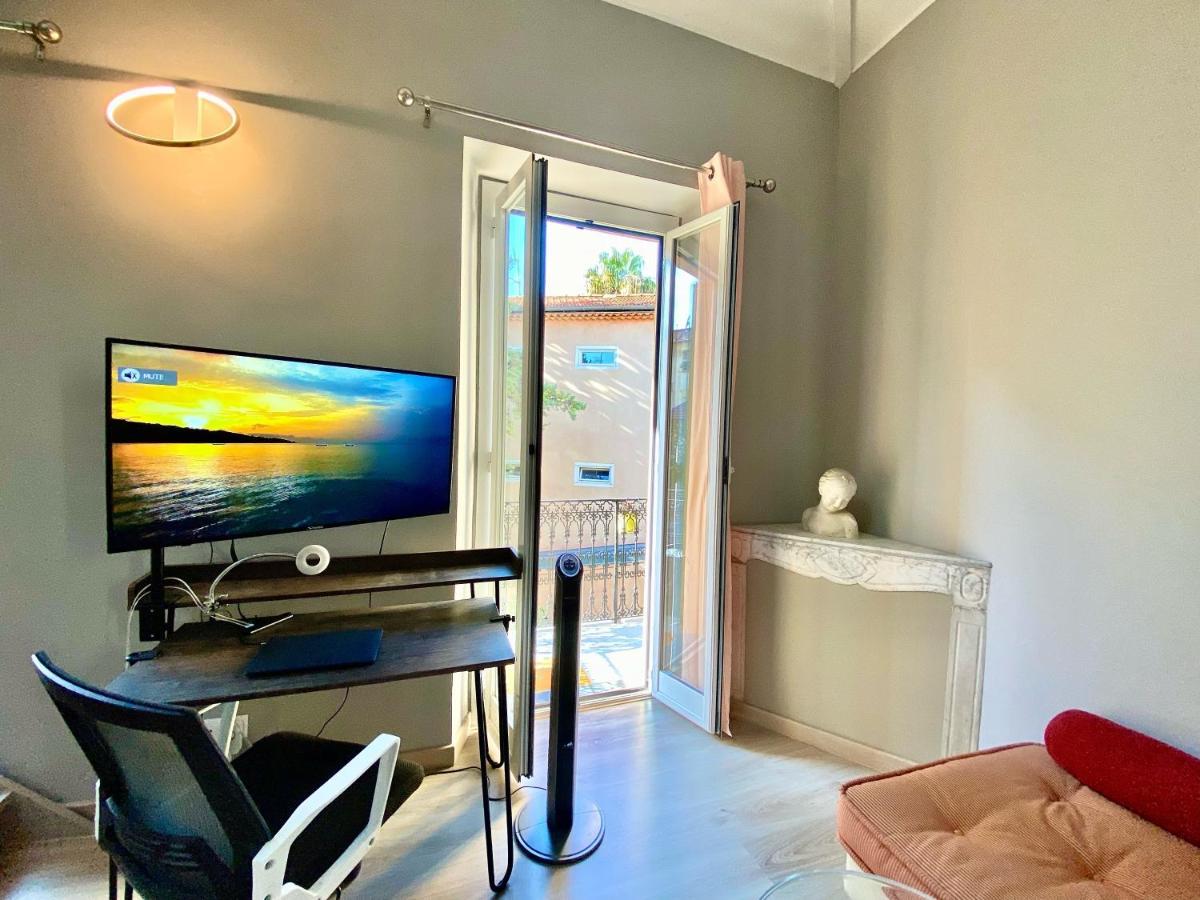 Lovely & Sunny Loft Heart Of Nice With A/C! Exterior photo
